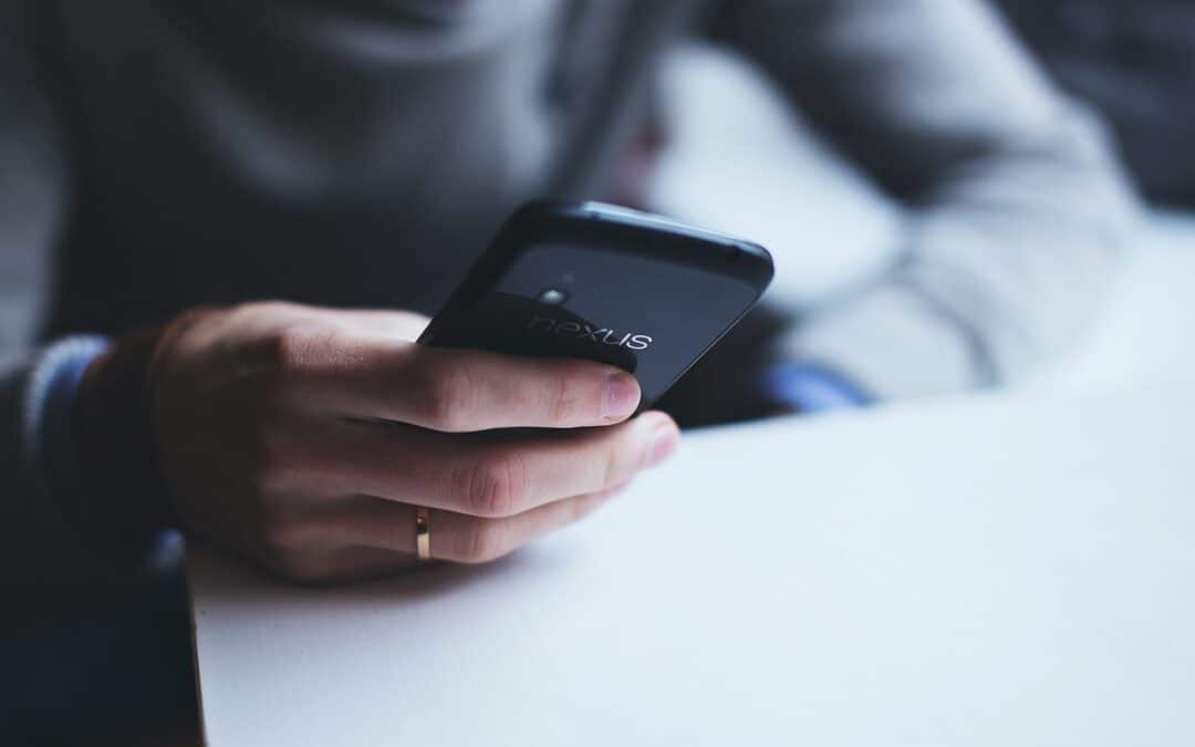 Cell Phone Sense: 7 Simple Tips